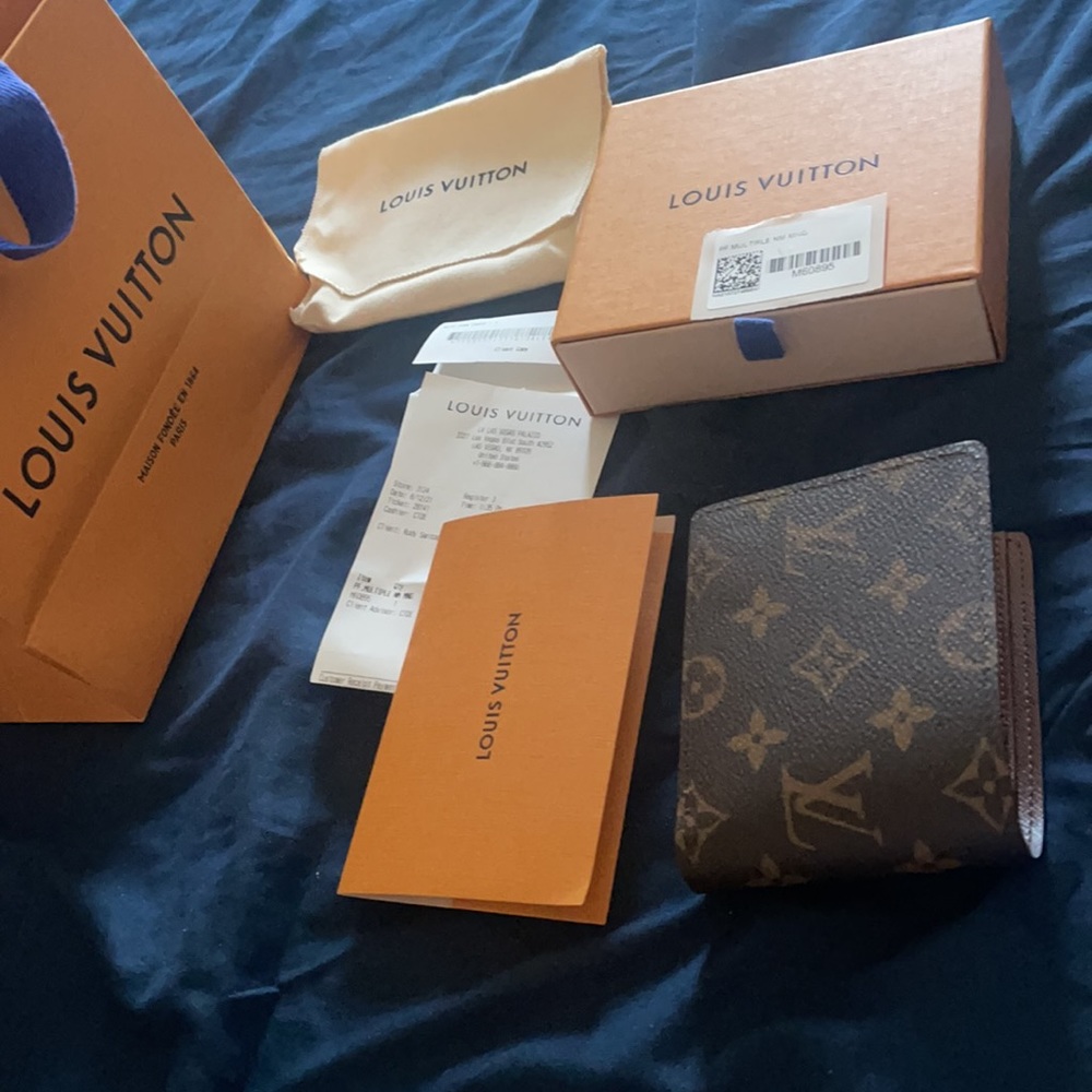 Louis Vuitton  monogram wallet new